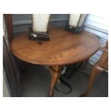 Oval coffee table 40"x26"x17"