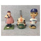 Assorted bobbleheads - one is missing head