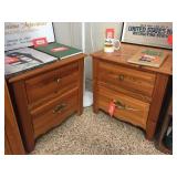 Pair of Broyhill 2 drawer nightstands