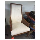 Chair w/caned sides