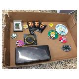 Assorted pins & buttons