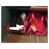 Bags, wallets & assorted