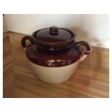 Covered Bean pot