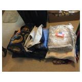 Rug, blankets & assorted bedding