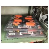 2 Packs of ratchet straps