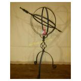 Arbilary Iron Garden Globe Decoration