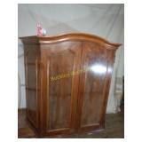 Cupboard Top With 2 Doors