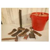 Shoe Lath Set  Fishing Bobber Tin Bucket