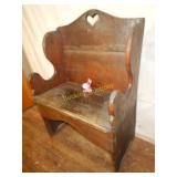 Primitve Settle Bench