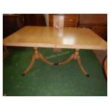 Blond Dining table w leaf