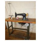 Singer 31-15 Commerical Machine with stand