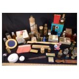 Purfumes Celulite Mirror Comb Brush Bag lot