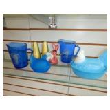 Hen-on-Nest Fenton Chicken Shirley Temple Blue