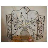 GARDEN SCREEN WROUGHT IRON