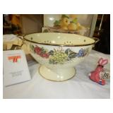 5 quart Collender enamaled Porcelain  unused with