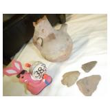 Arrowheads & Pottery