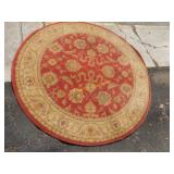 ROUND PATTERN RUG