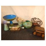 VINTAGE POTTERY LOT