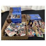 LOT OF BASKETBALL CARDS