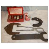 KD Specialty Tools With MAC Hole Saws