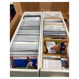 MIXED LOT OF SPORTS CARDS