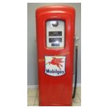 Vintage Wayne Gas Pump Mobilgas