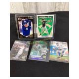 DEREK JETER ROOKIE CARD AND 1992 DRAFT PICK CARD