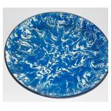 LARGE ENAMELWARE SERVING TRAY - BLUE SWIRL