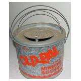 VINTAGE OLD PAL8 QT MINNOW BUCKET