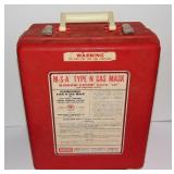 VINTAGE M-S-A TYPE N GAS MASK - MODEL "SW"