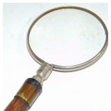 VINTAGE MAGNIFYING GLASS
