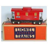 LIONEL TRAIN O GAUGE CABOOSE No. 657 & BOX