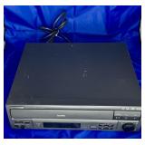 PIONEER CLD-2600 LASERDISC PLAYER & LASERDISC