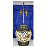 VINTAGE CHINESE CULTURE PORCELAIN CEREMONIAL LAMP