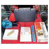 POLAROID 250 LAND CAMERA  CASE FILM FLASH MORE