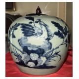 19th Century Chinese Ming Dynasty Lidded Melon Jar