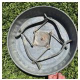 VTG GUNNARD CHRISTMAS TREE STAND GALVANIZED STEEL