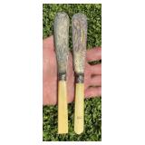 2 ANTIQUE SERVING BUTTER KNIFE ENGRAVED HALLMARKS