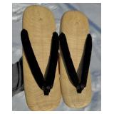1970 JAPANESE GETA SANDALS - NEVER WORN - NOS