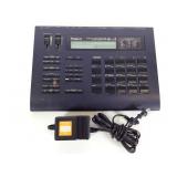 Roland R-8 MKii Human Rythm Composer Roland R-8 MKii Human Rythm Composer