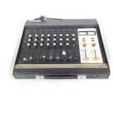 Yamaha PM400 8 Channel Analog Mixing Console Yamaha PM400 8 Channel Analog Mixing Console