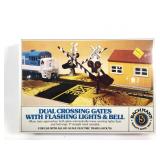 Bachmann HO Dual Crossing Gates, Lights and Bells