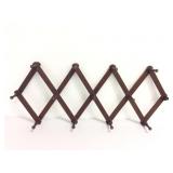 (13) Post Expanding Coat / Hat Rack