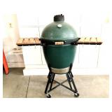 Big Green Egg Ceramic Grill with Stand