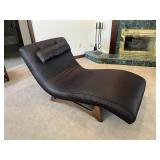 Adrian Pearsall Wave Chair Chaise Lounge
