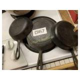 (3) Cast iron skillets
