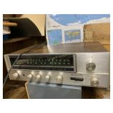 Old Radio Receiver, Works