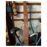 Exercise bike, extinguisher, level