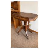 Victorian side table 28"x19.5"
