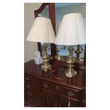 2 lamps